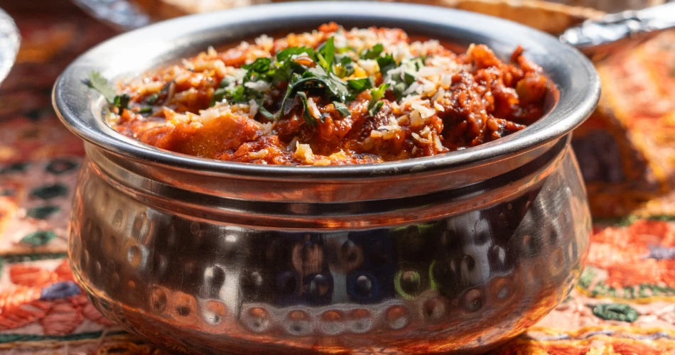 Savoring Jaipur: Best Traditional Rajasthani Thalis You Must Try