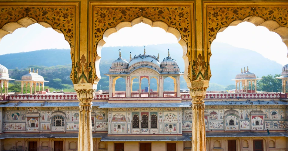City Palace Jaipur: A Glimpse into Royal Grandeur and Regal Architecture